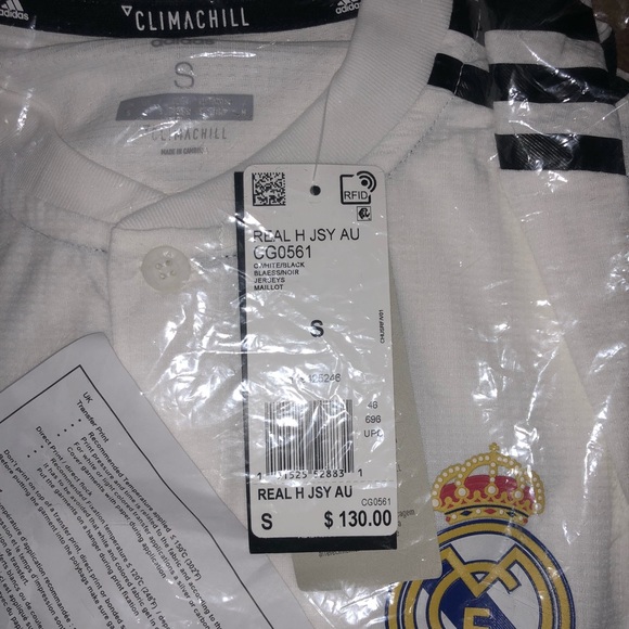 Adidas REAL MADRID HOME AUTHENTIC JERSEY CG0561 - Picture 2 of 8